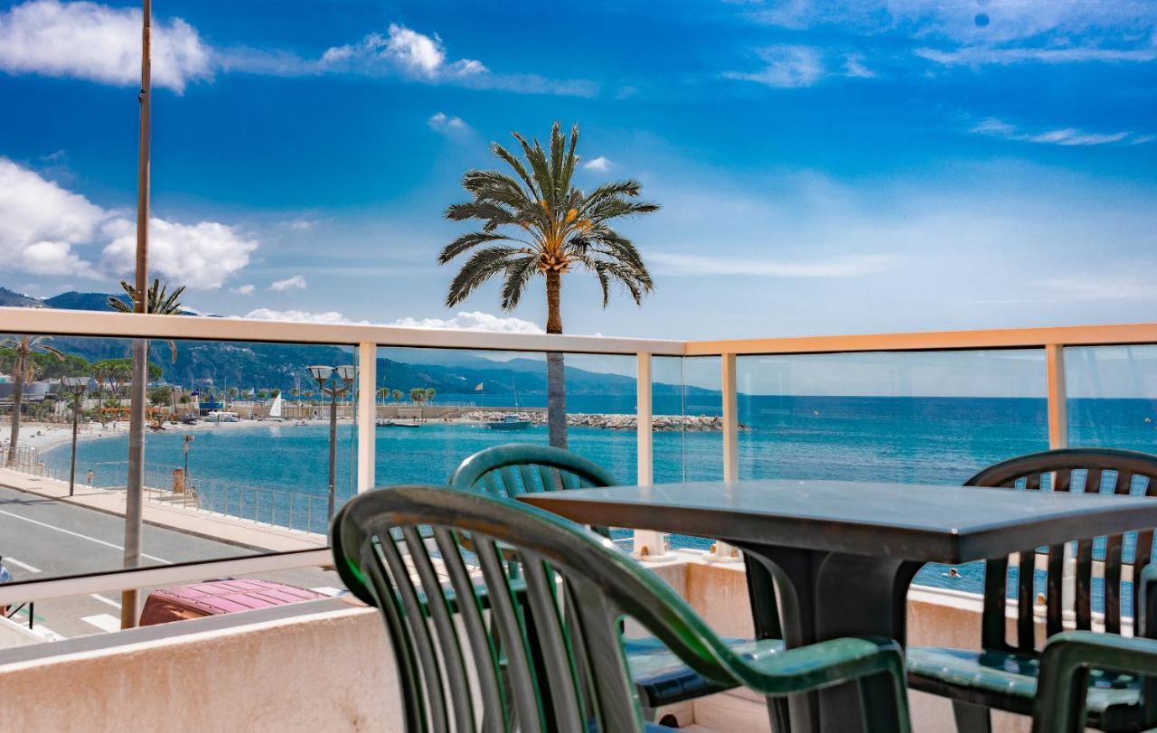 Hotel Et Appartements Reine D'Azur 로퀴에브륀캡마르탱 외부 사진