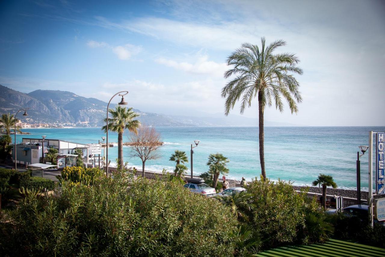 Hotel Et Appartements Reine D'Azur 로퀴에브륀캡마르탱 외부 사진