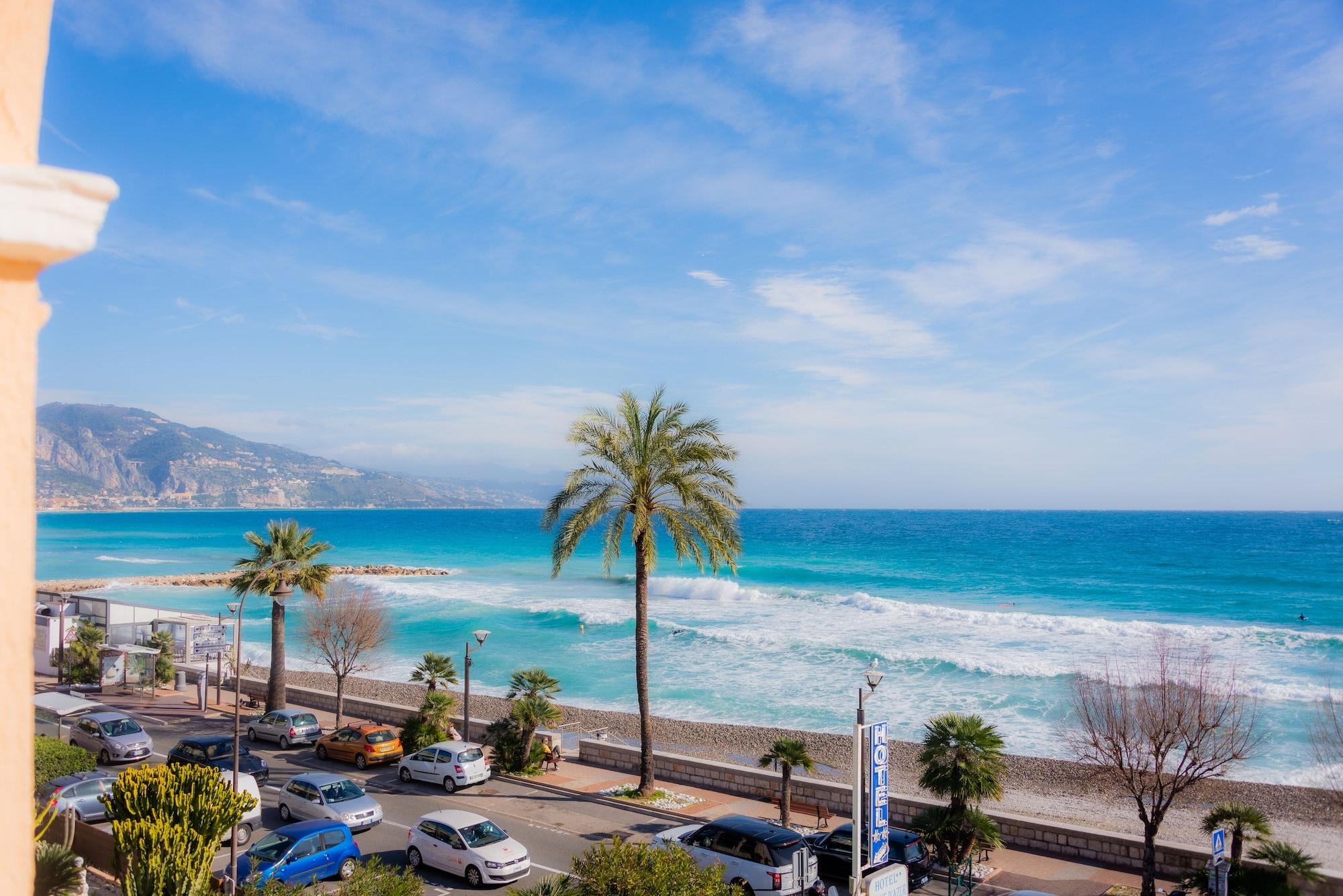 Hotel Et Appartements Reine D'Azur 로퀴에브륀캡마르탱 외부 사진