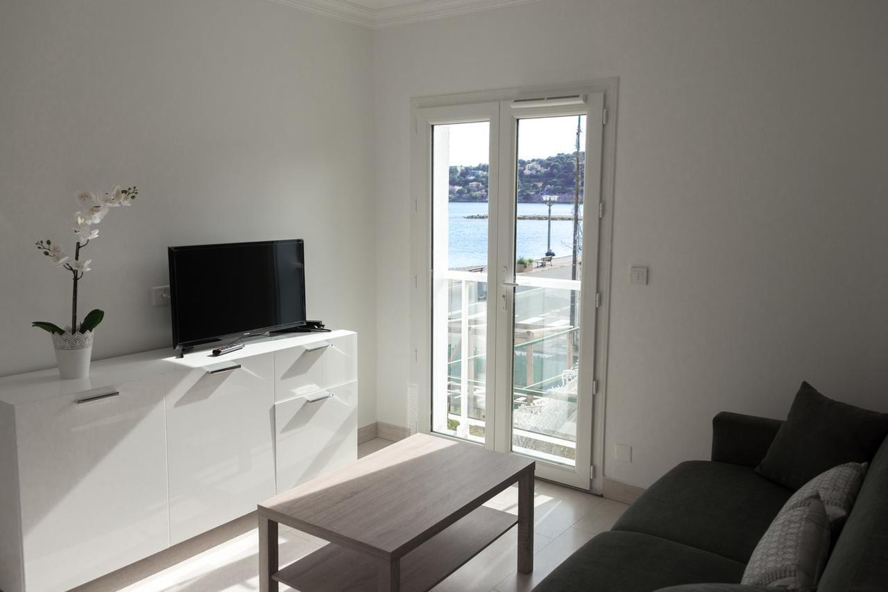 Hotel Et Appartements Reine D'Azur 로퀴에브륀캡마르탱 외부 사진