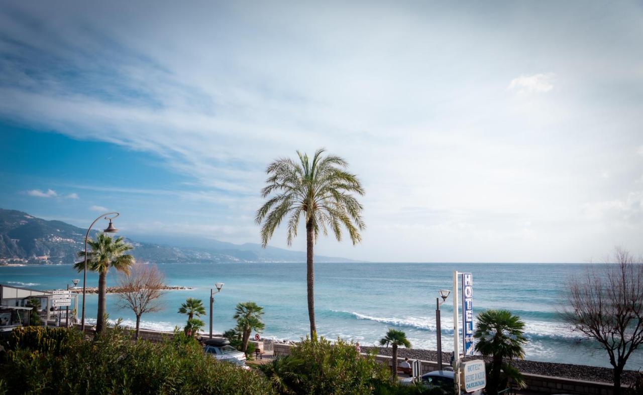 Hotel Et Appartements Reine D'Azur 로퀴에브륀캡마르탱 외부 사진